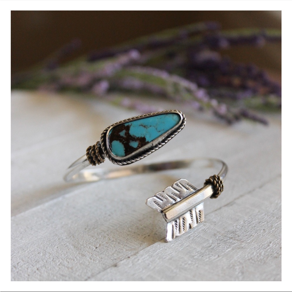 Brave kingsman turquoise arrow sterling silver boho bracelet